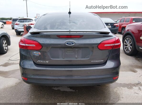 1FADP3J27JL233104 2018 FORD FOCUS Gray 