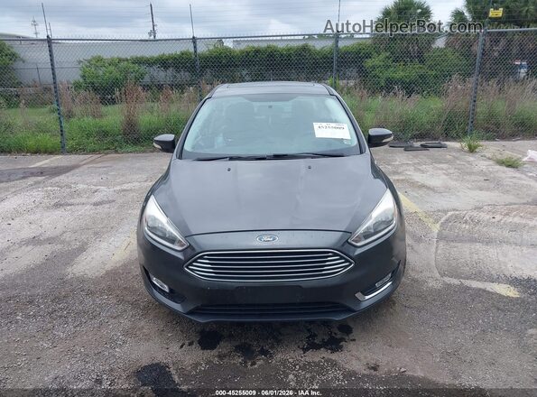 1FADP3J27JL247181 2018 FORD FOCUS Серый 