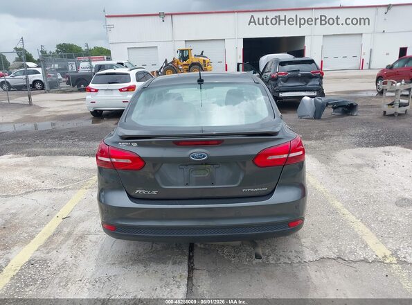 1FADP3J27JL247181 2018 FORD FOCUS Серый 