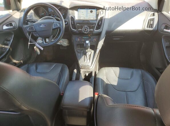 1FADP3J2XJL277064 2018 FORD FOCUS Orange 