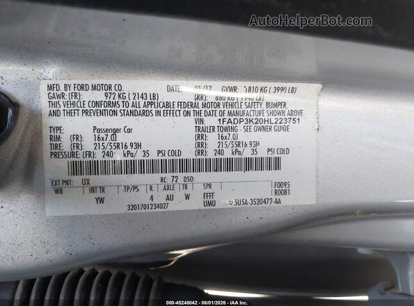1FADP3K20HL223751 2017 FORD FOCUS Silver ძრავის განყოფილების ხედი