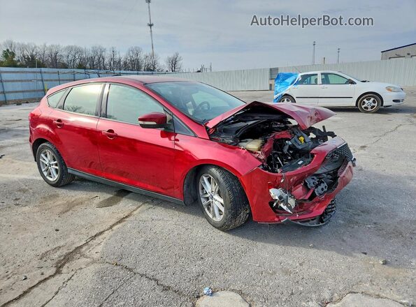 1FADP3K21GL288218 2016 FORD FOCUS Красный Передняя правая четверть