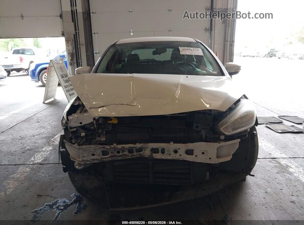 1FADP3K22GL270701 2016 FORD FOCUS White Instrument cluster view