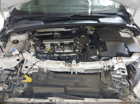 1FADP3K22GL270701 2016 FORD FOCUS White Rear view