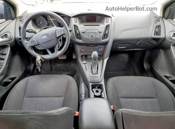 1FADP3K22HL314651 2017 FORD FOCUS Silver 