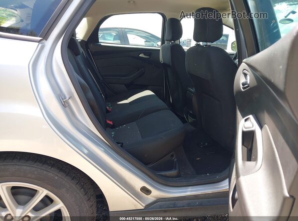 1FADP3K22JL315191 2018 FORD FOCUS Silver VIN კოდის სტიკერის ხედი