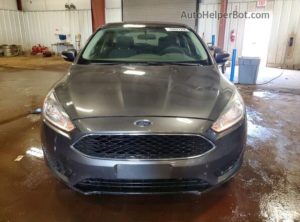1FADP3K23HL213960 2017 FORD FOCUS Gray Widok z przodu