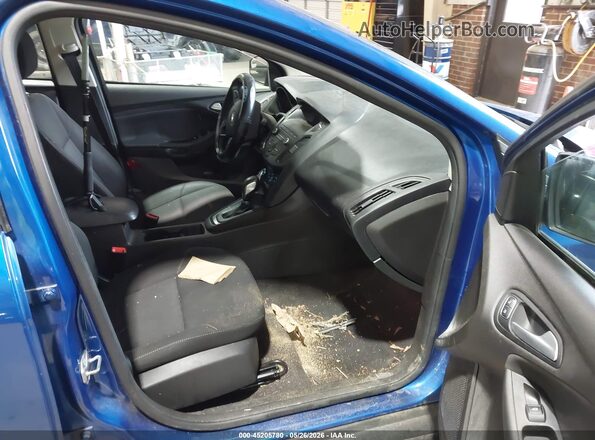 1FADP3K23JL231204 2018 FORD FOCUS Синий Вид салона спереди