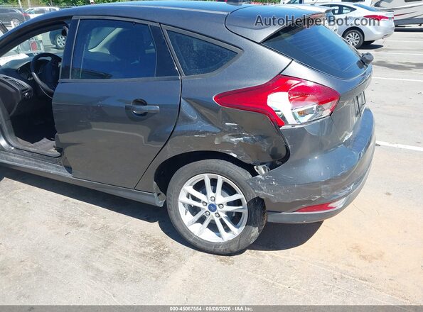 1FADP3K23JL297655 2018 FORD FOCUS Серый Вид спереди