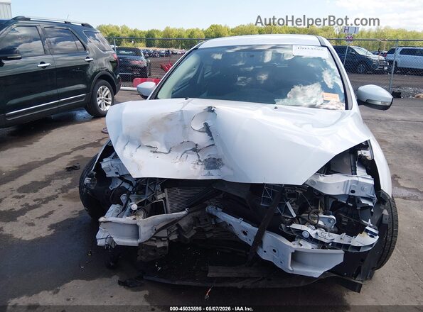1FADP3K24JL235231 2018 FORD FOCUS White 
