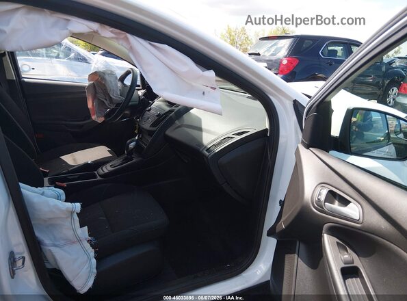 1FADP3K24JL235231 2018 FORD FOCUS White 