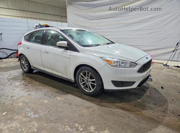 1FADP3K25GL213554 2016 FORD FOCUS White Przód prawy