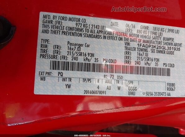 1FADP3K25GL351935 2016 FORD FOCUS Red Widok komory silnika