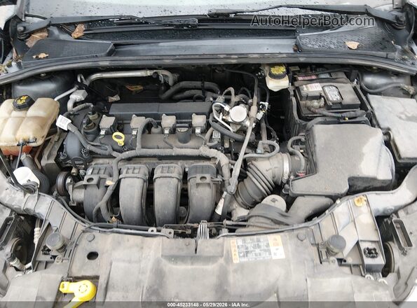 1FADP3K25HL249780 2017 FORD FOCUS Gray Widok z tyłu