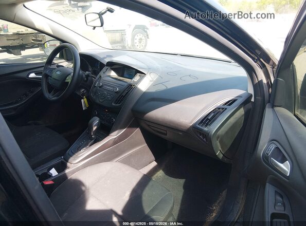1FADP3K27JL248510 2018 FORD FOCUS Black Front interior view