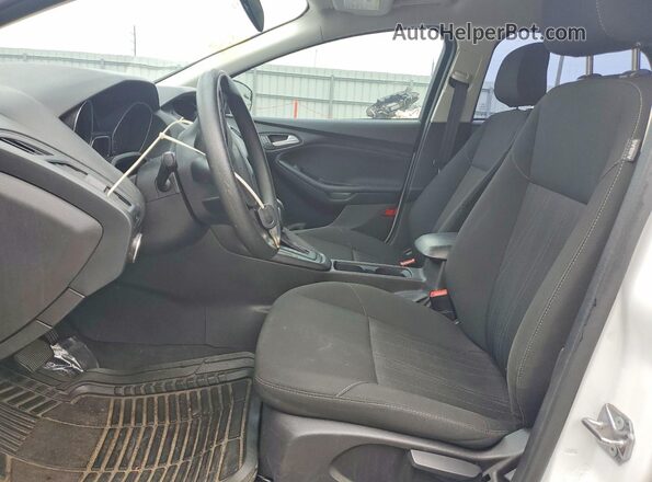 1FADP3K27JL315851 2018 FORD FOCUS White წინა სალონის ხედი