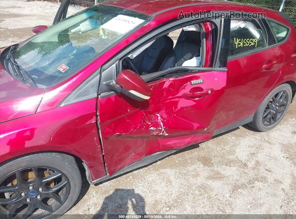 1FADP3K28GL242398 2016 FORD FOCUS Red Դիմացի տեսք