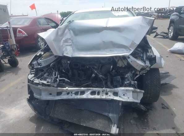 1FADP3K2XJL252695 2018 FORD FOCUS Silver Rear interior view