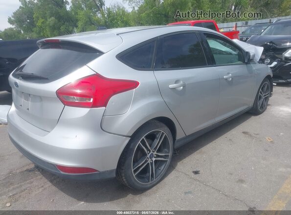 1FADP3K2XJL252695 2018 FORD FOCUS Silver Rear right
