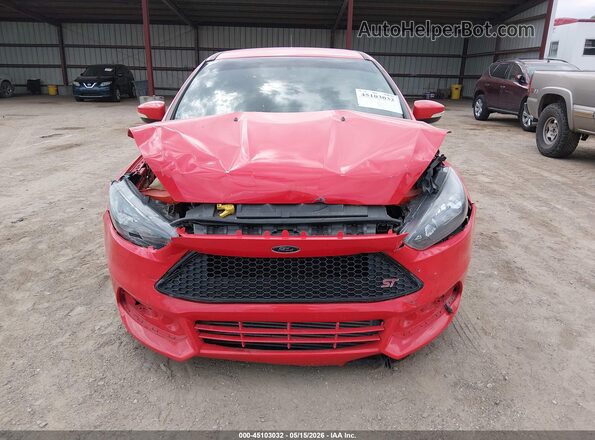 1FADP3L92HL233953 2017 FORD FOCUS ST Красный Вид задней части салона