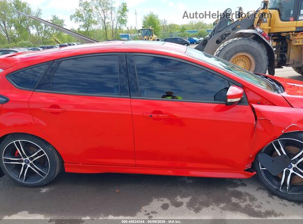 1FADP3L92HL297524 2017 FORD FOCUS ST Red Rear interior view
