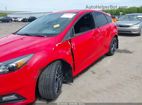 1FADP3L92HL297524 2017 FORD FOCUS ST Red Front view