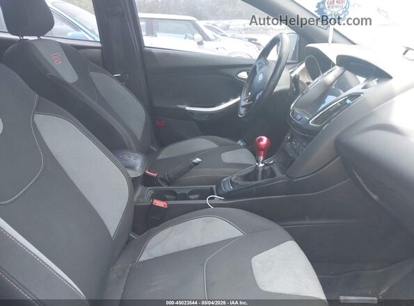 1FADP3L93GL355042 2016 FORD FOCUS ST Beige Вид салону спереду
