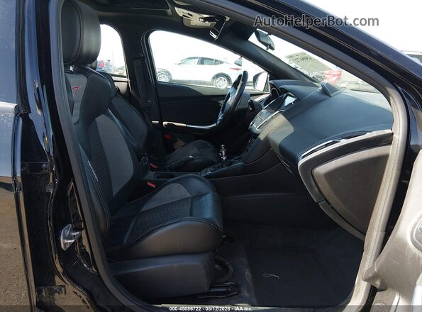1FADP3L97JL297752 2018 FORD FOCUS Black წინა სალონის ხედი