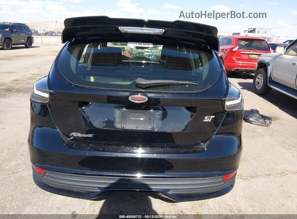 1FADP3L97JL297752 2018 FORD FOCUS Black 