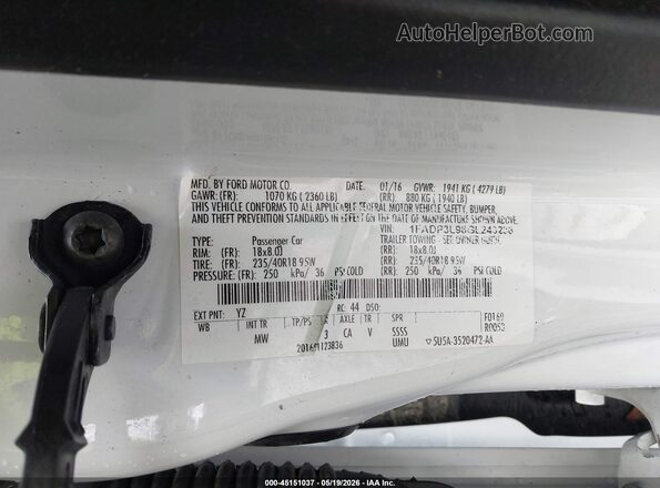 1FADP3L98GL243238 2016 FORD FOCUS Белый Вид подкапотного пространства