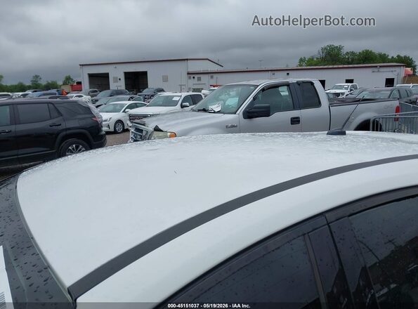 1FADP3L98GL243238 2016 FORD FOCUS Белый 