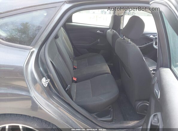 1FADP3M2XHL326494 2017 FORD FOCUS Gray Vista de la etiqueta del VIN