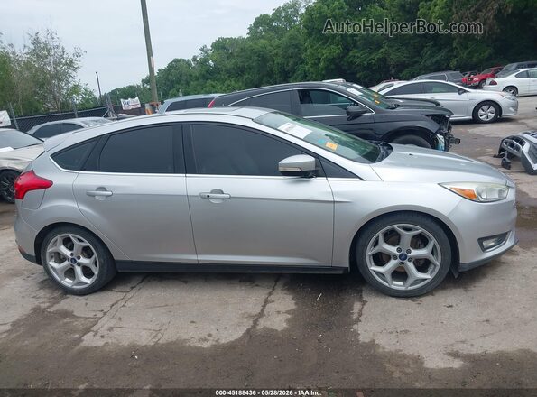 1FADP3N22HL287656 2017 FORD FOCUS Silver უკანა სალონის ხედი