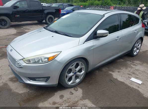 1FADP3N22HL287656 2017 FORD FOCUS Silver წინა მარცხენა ხედი სამი მეოთხედიდან