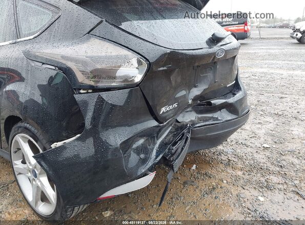 1FADP3N25JL332675 2018 FORD FOCUS Black Front view