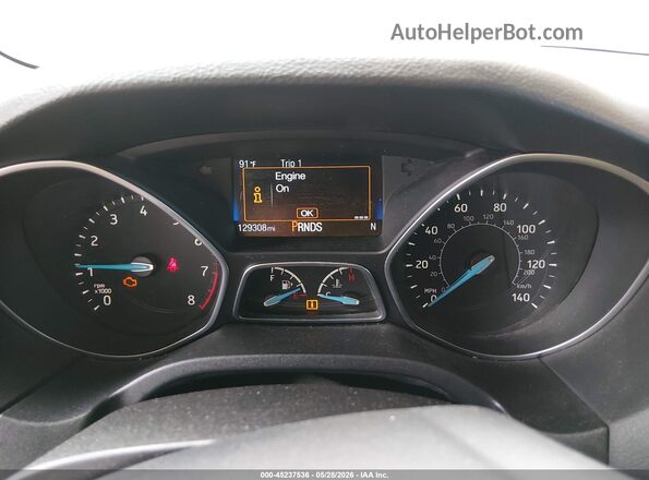 1FADP3N28GL259990 2016 FORD FOCUS White Vista de los asientos traseros