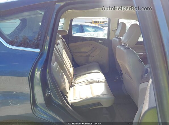 1FADP5DU7JL105583 2018 FORD C-MAX HYBRID Blue Widok wnętrza z tyłu