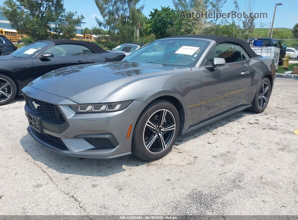 1FAGP8UH3S5108293 2025 FORD MUSTANG Gray Vista tres cuartos delantera izquierda