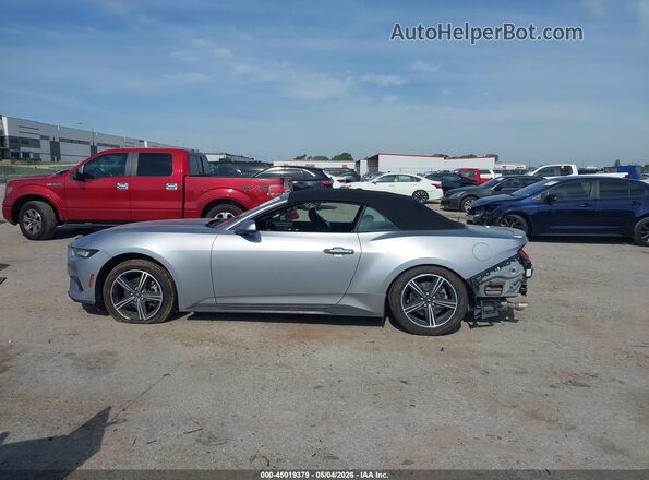 1FAGP8UH7R5113121 2024 FORD MUSTANG Silver 360 interior view