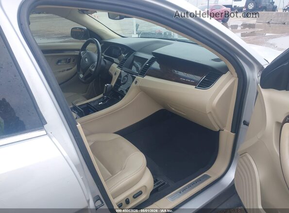 1FAHP2F87KG108641 2019 FORD TAURUS Silver Вид салону спереду