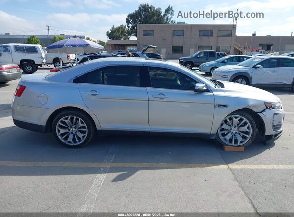1FAHP2F8XKG118399 2019 FORD TAURUS Gray Vista interior trasera