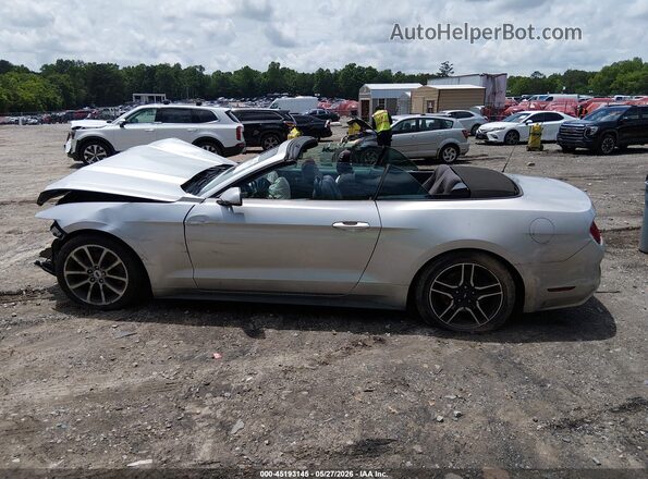 1FATP8EM0G5318383 2016 FORD MUSTANG Silver 360 interior view