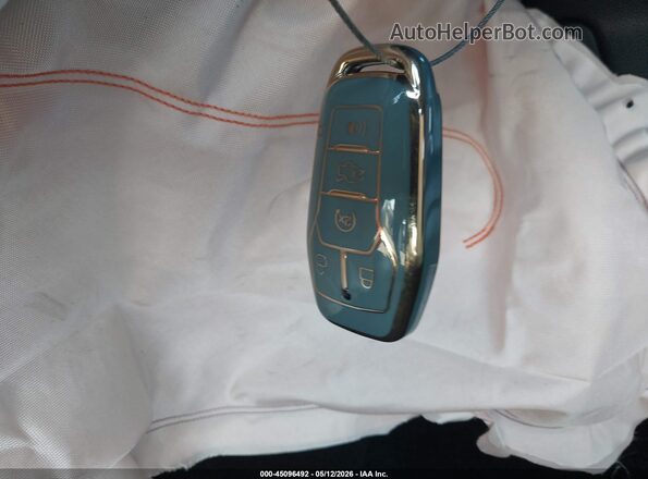 1FATP8FF8H5218453 2017 FORD MUSTANG Red Вид панелі приладів