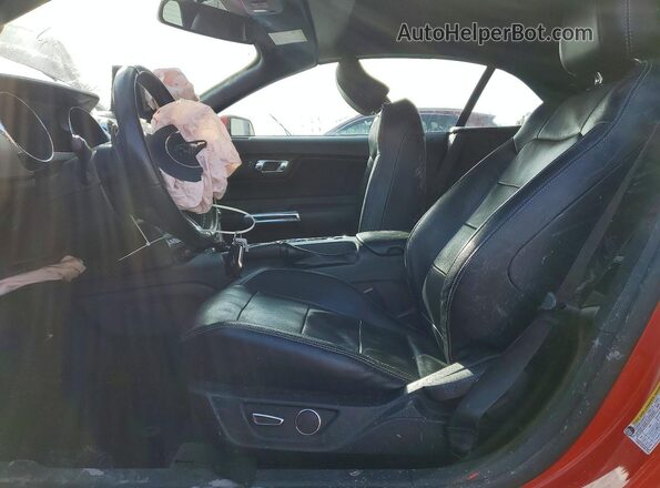 1FATP8UH0H5343550 2017 FORD MUSTANG Red Widok wnętrza z przodu