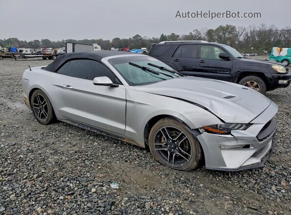 1FATP8UH1J5155092 2018 FORD MUSTANG Серебряный Передняя правая четверть