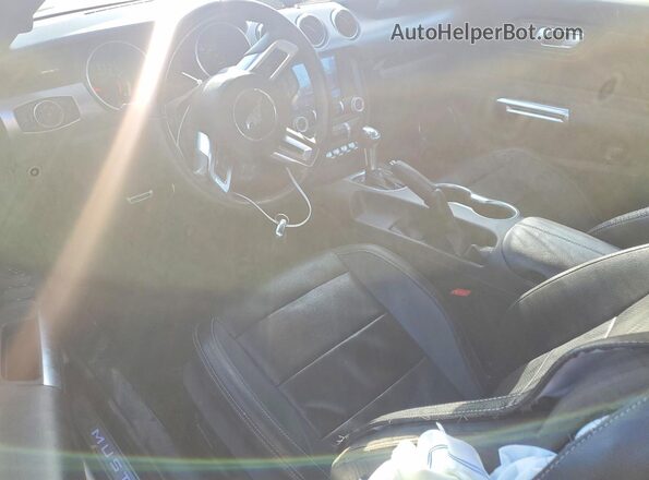 1FATP8UH1P5105334 2023 FORD MUSTANG White 