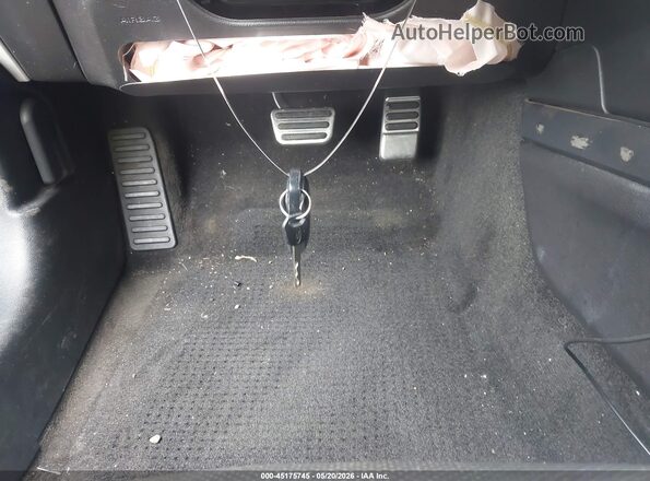1FATP8UH4G5329066 2016 FORD MUSTANG Черный Вид панели приборов