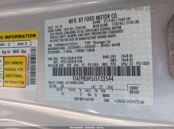 1FATP8UH5J5132544 2018 FORD MUSTANG Серебряный Вид подкапотного пространства