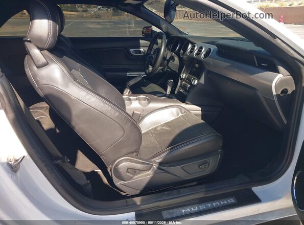 1FATP8UH6L5125928 2020 FORD MUSTANG White 