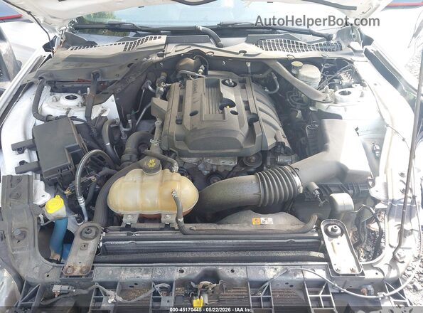 1FATP8UH8G5204684 2016 FORD MUSTANG Белый Вид сзади